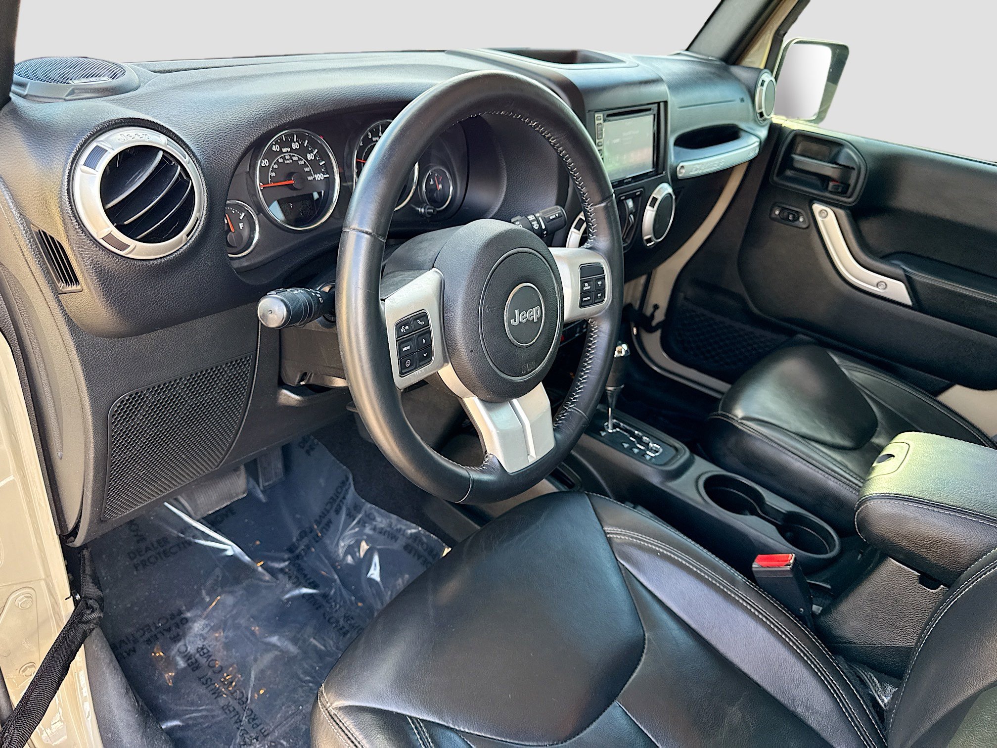 Used 2017 Jeep Wrangler Unlimited Sahara w/ Quick Order Package 24E Chief image 24