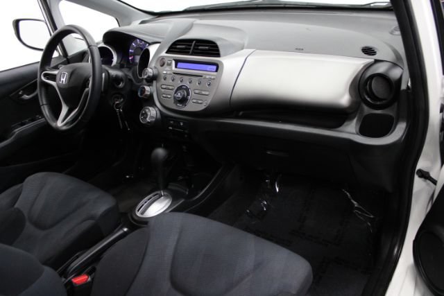 Used 2010 Honda Fit Sport image 21