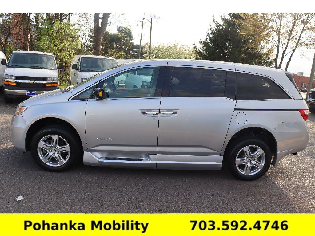Used 2012 Honda Odyssey Touring image 4