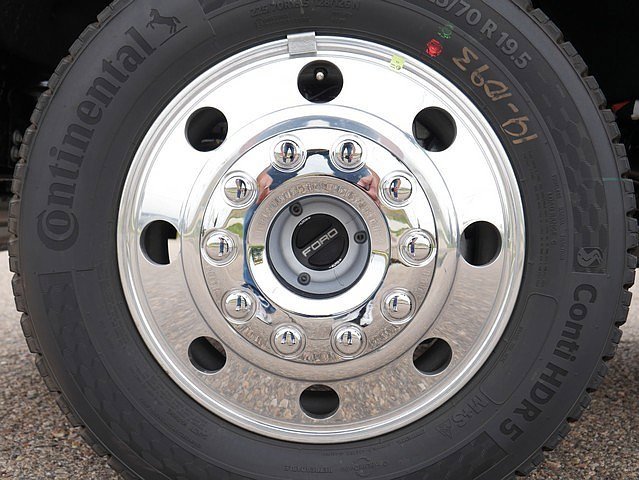 New 2026 Ford F450 Platinum w/ FX4 Off-Road Package image 48