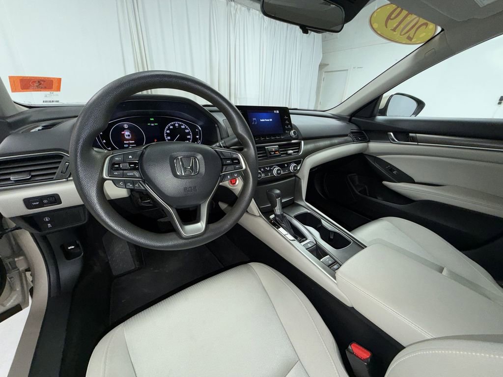 Used 2019 Honda Accord LX image 13