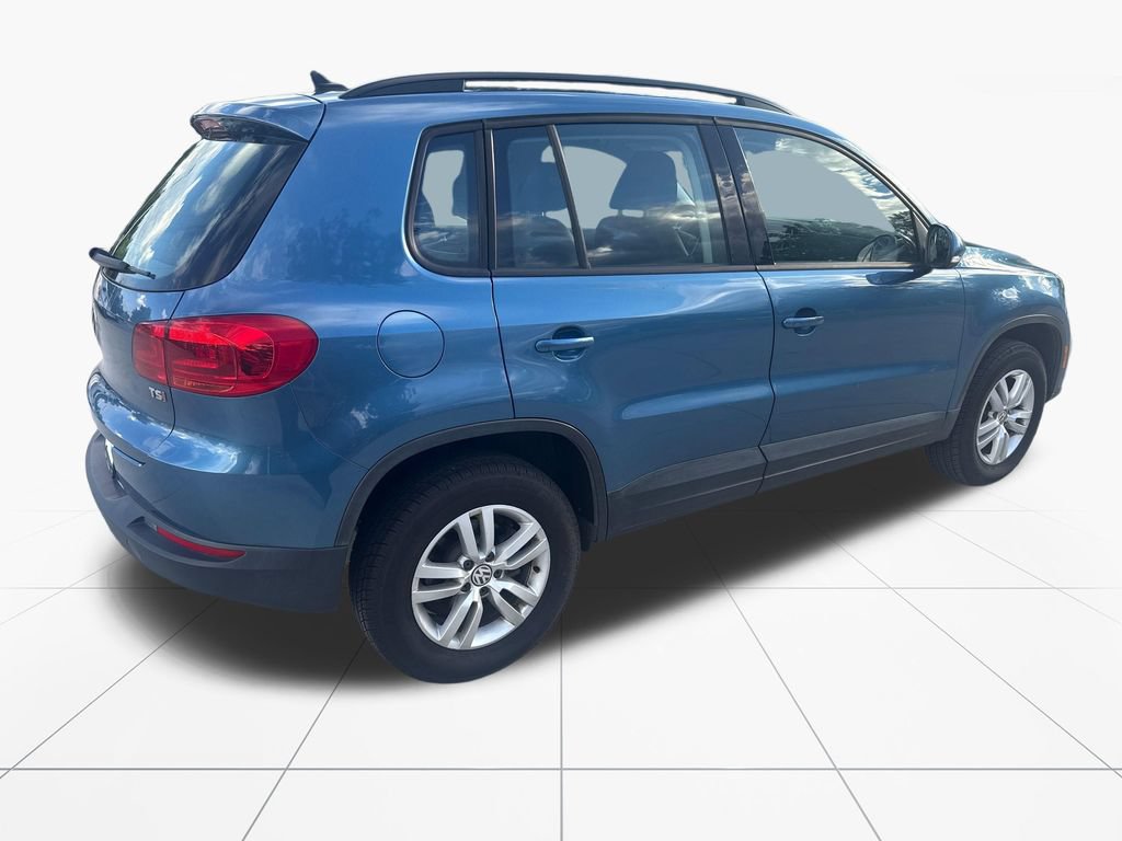 Used 2017 Volkswagen Tiguan S FWD image 8