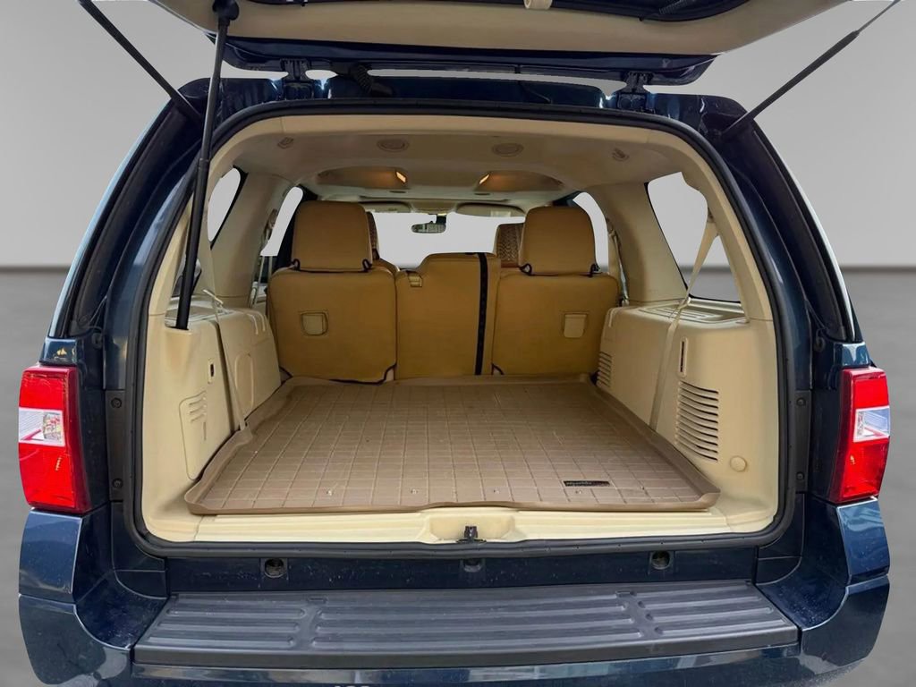 Used 2017 Ford Expedition Limited w/ Equipment Group 301A image 10