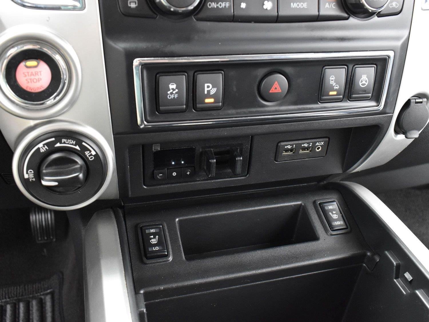 Used 2019 Nissan Titan PRO-4X w/ Pro-4x Convenience Package AWD/4WD image 25