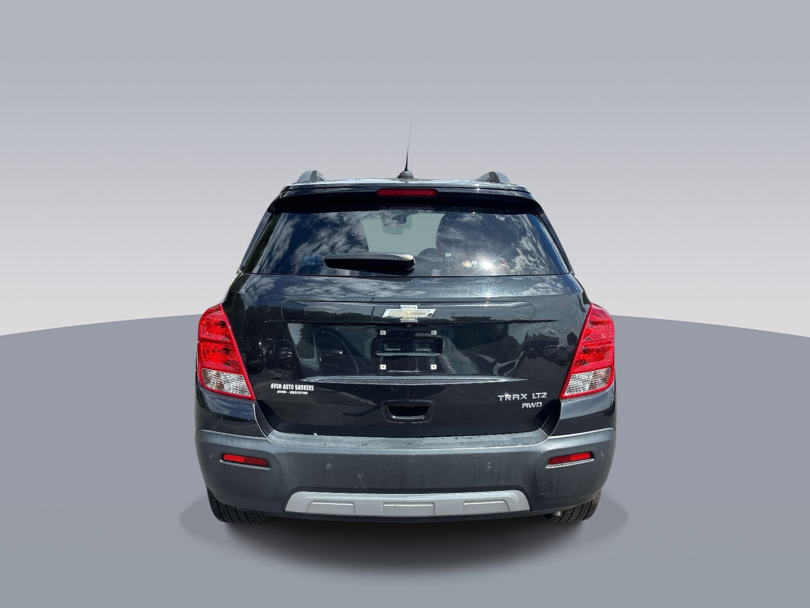 Used 2016 Chevrolet Trax LTZ w/ Midnight Edition AWD/4WD image 4