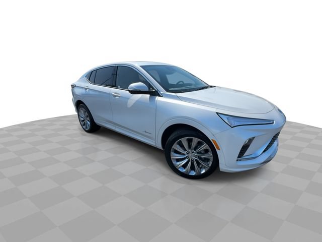 Certified 2025 Buick Envista Avenir FWD image 2