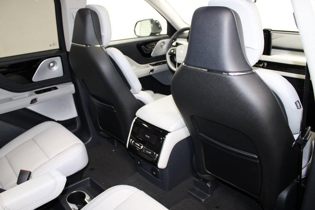 New 2026 Lincoln Aviator Reserve image 34