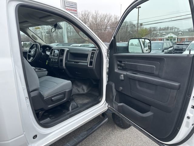 Used 2017 RAM 5500 Tradesman w/ Max Tow Package image 12