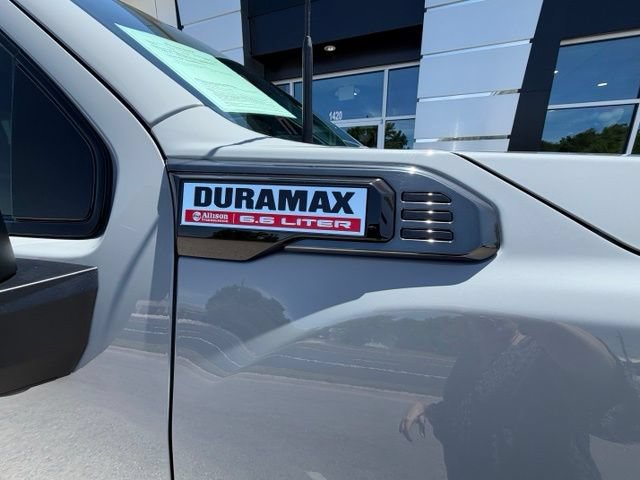 Used 2024 GMC Sierra 3500 AT4 w/ AT4 Premium Plus Package AWD/4WD image 7