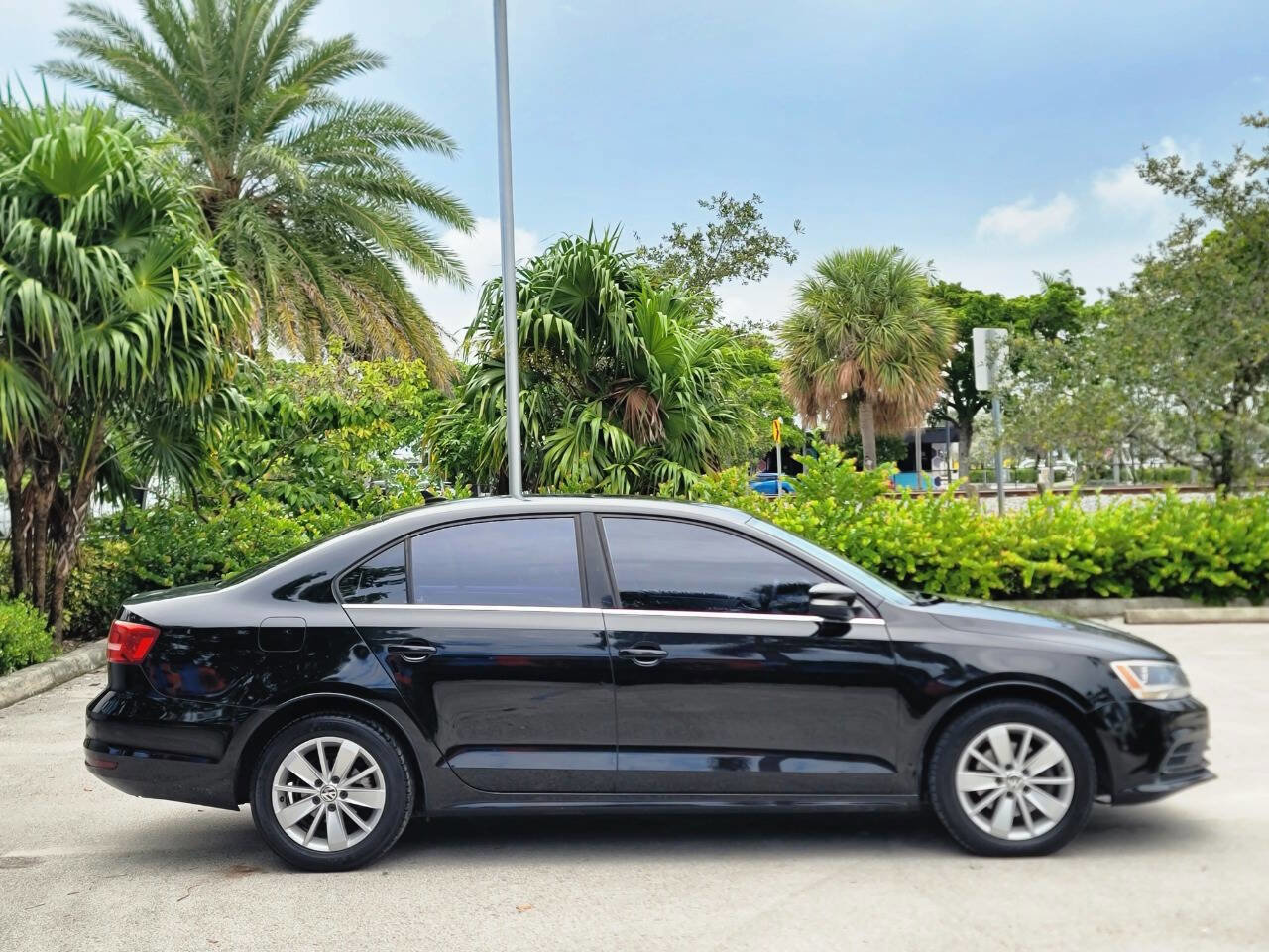 Used 2015 Volkswagen Jetta Sport image 5