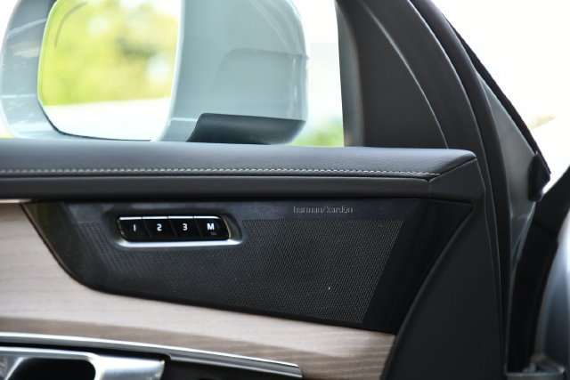 Certified 2026 Volvo XC90 B6 Plus AWD/4WD image 14
