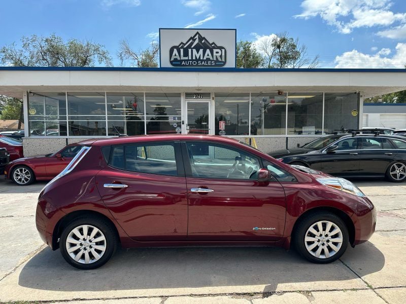 Used 2016 Nissan Leaf S w/ Charger Package FWD image 8
