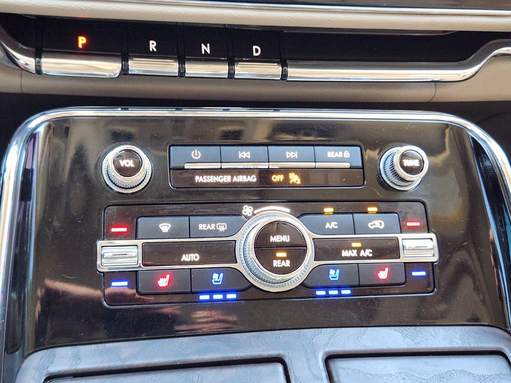 Used 2022 Lincoln Navigator 4WD image 20