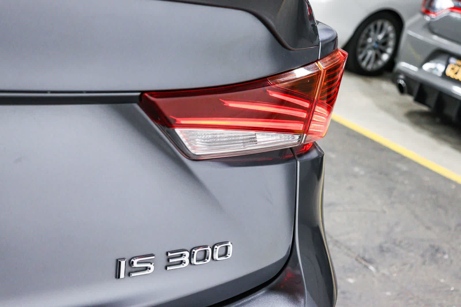 Used 2019 Lexus IS 300 w/ Accessory Package 2 RWD image 8