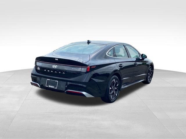 Used 2025 Hyundai Sonata SEL FWD image 3