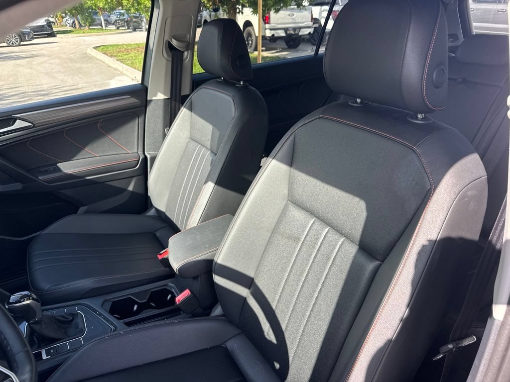 Used 2024 Volkswagen Tiguan Wolfsburg Edition FWD image 10