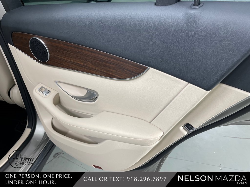 Used 2022 Mercedes-Benz GLC 300 4MATIC image 38