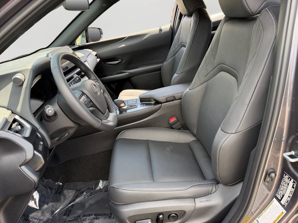 Certified 2026 Lexus UX 300h AWD w/ Accessory Package (2T) image 16