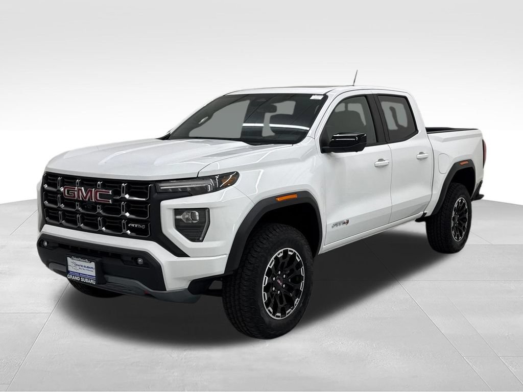 Used 2026 GMC Canyon AT4 w/ Technology Plus Package AWD/4WD image 5