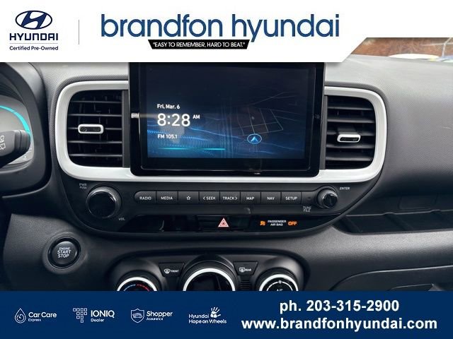 Certified 2025 Hyundai Venue Limited FWD image 19