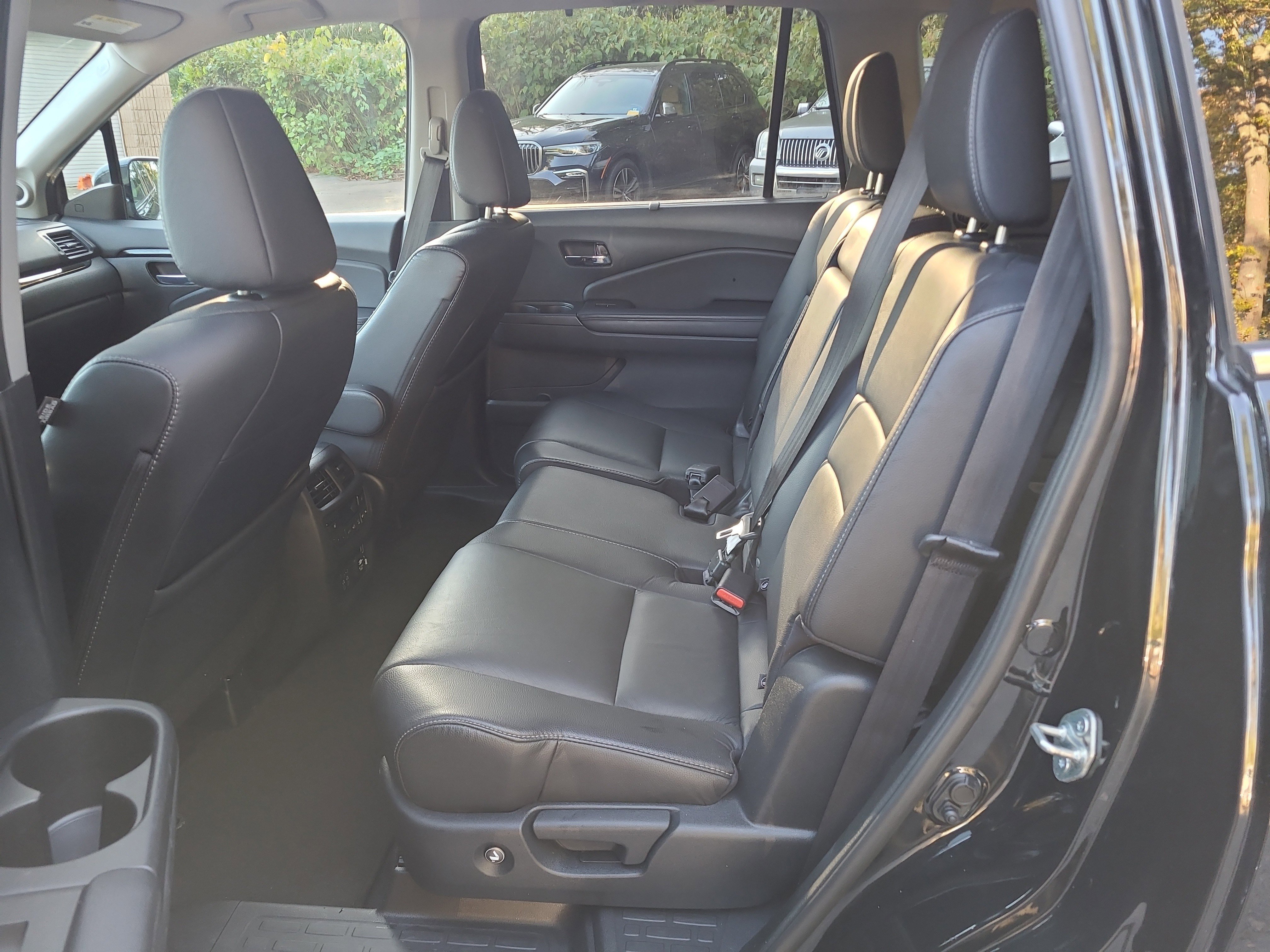 Used 2021 Honda Pilot Touring image 32