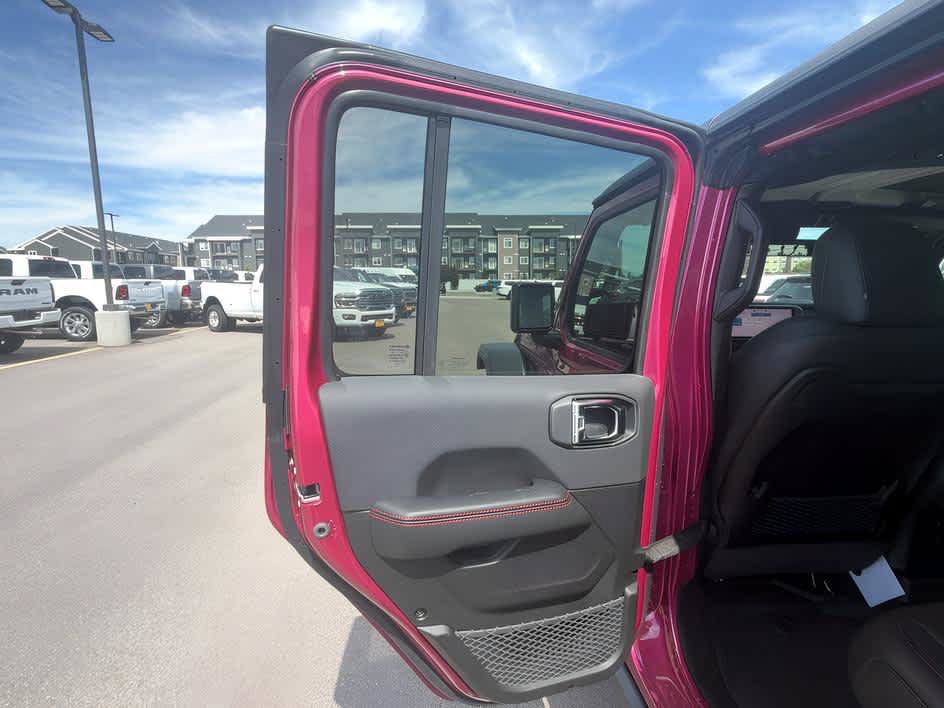 New 2026 Jeep Wrangler Unlimited Rubicon w/ Safety Group AWD/4WD image 18
