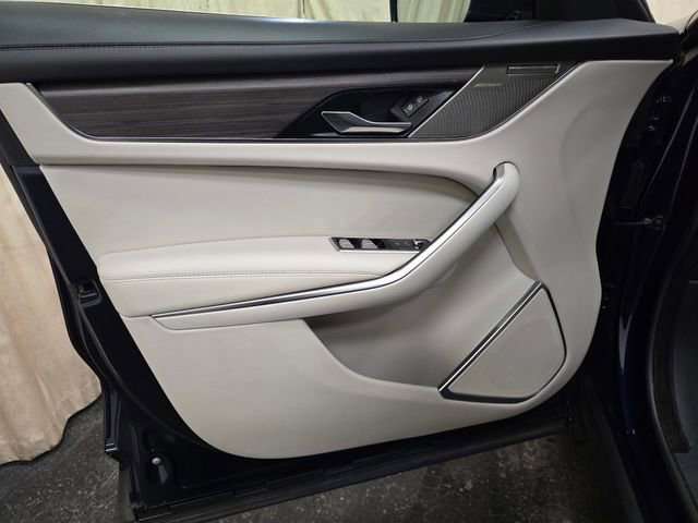 Used 2023 Jaguar F-PACE S image 15