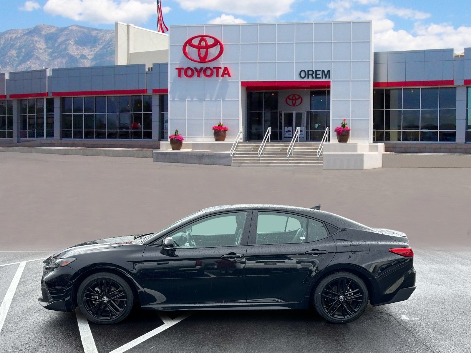 Used 2026 Toyota Camry SE FWD image 6