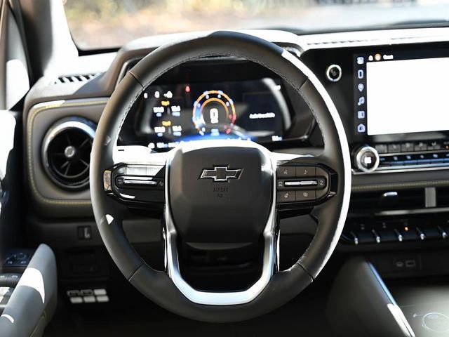 New 2026 Chevrolet Colorado ZR2 w/ Technology Package image 16