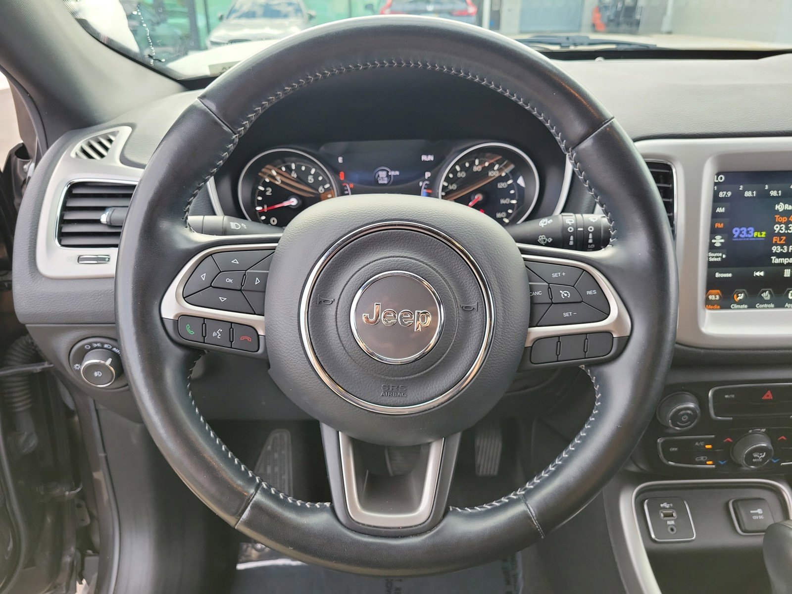 Used 2021 Jeep Compass Latitude FWD image 17