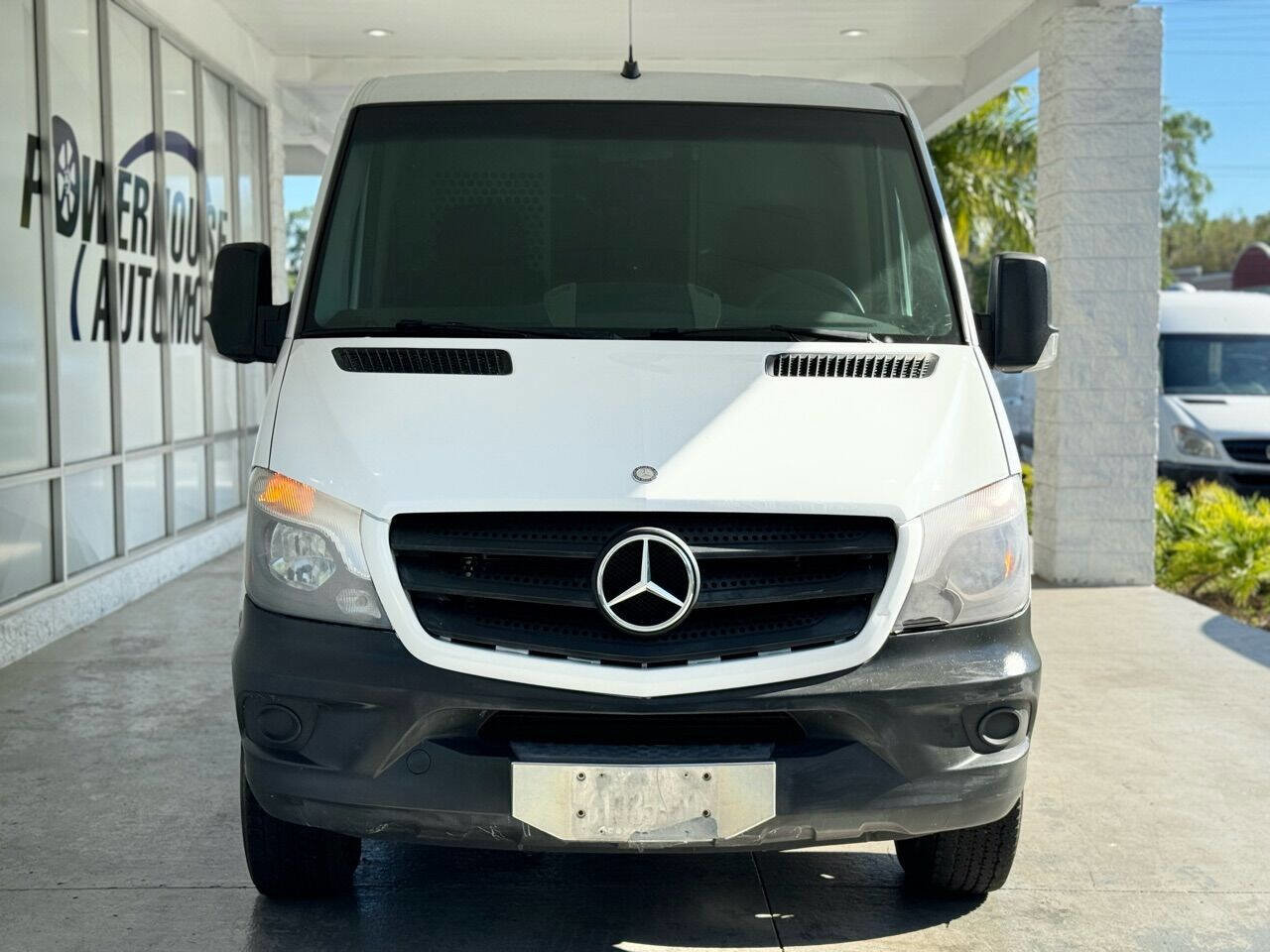 Used 2014 Mercedes-Benz Sprinter 2500 image 4