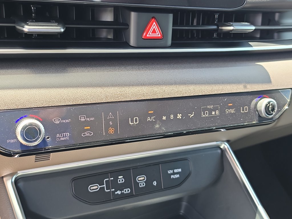 New 2027 Kia Carnival EX FWD image 26