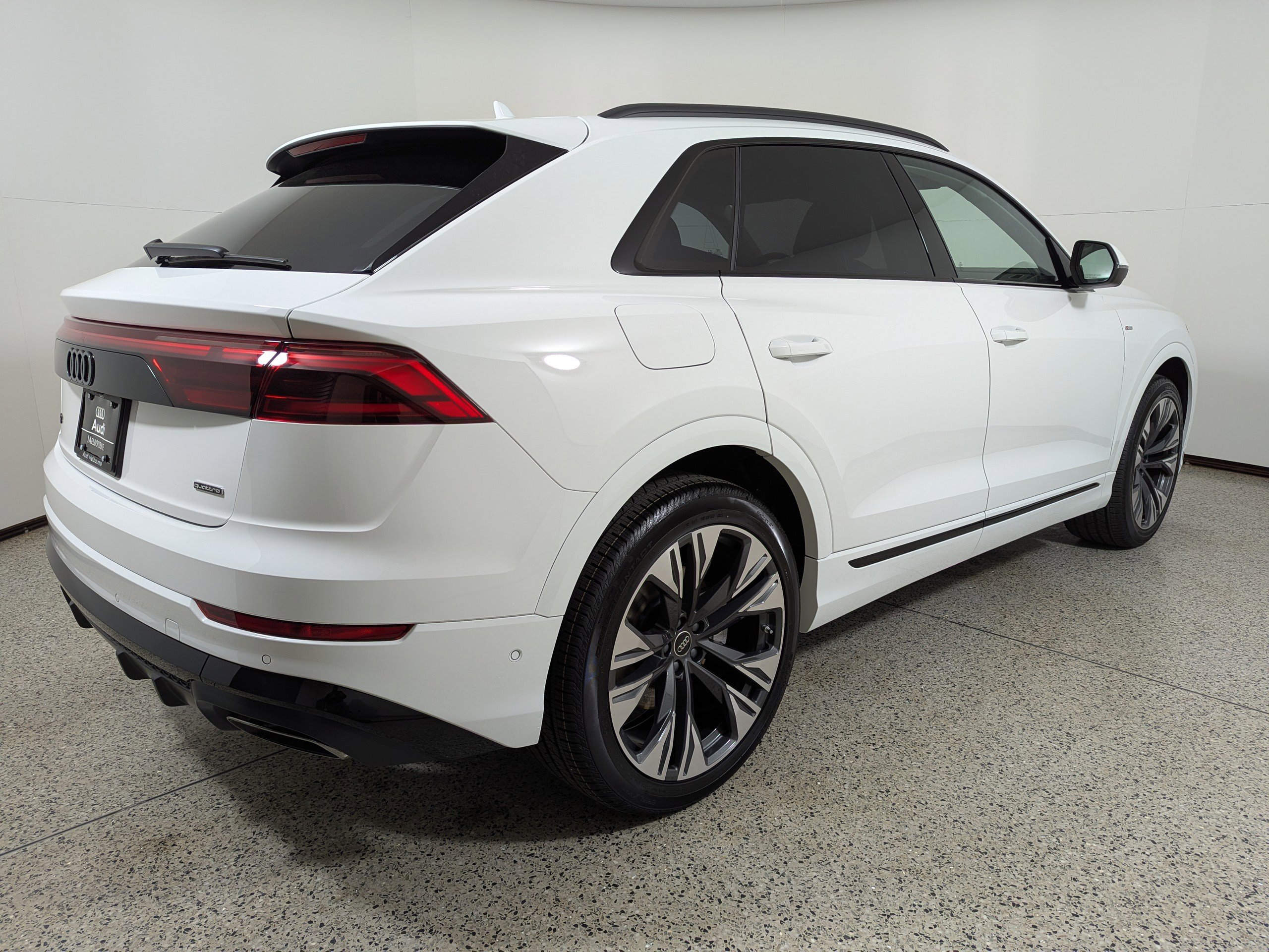 New 2026 Audi Q8 Premium Plus image 7