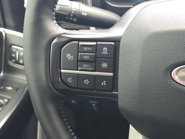 Used 2026 Ford F250 Platinum w/ Tremor Off-Road Package image 32