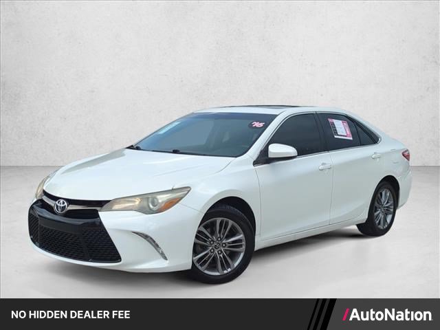 Used 2016 Toyota Camry SE w/ Moonroof Package FWD image 1