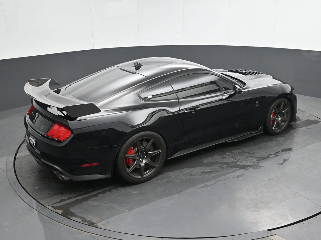 Used 2020 Ford Mustang Shelby GT500 w/ Carbon Fiber Track Pack RWD image 32