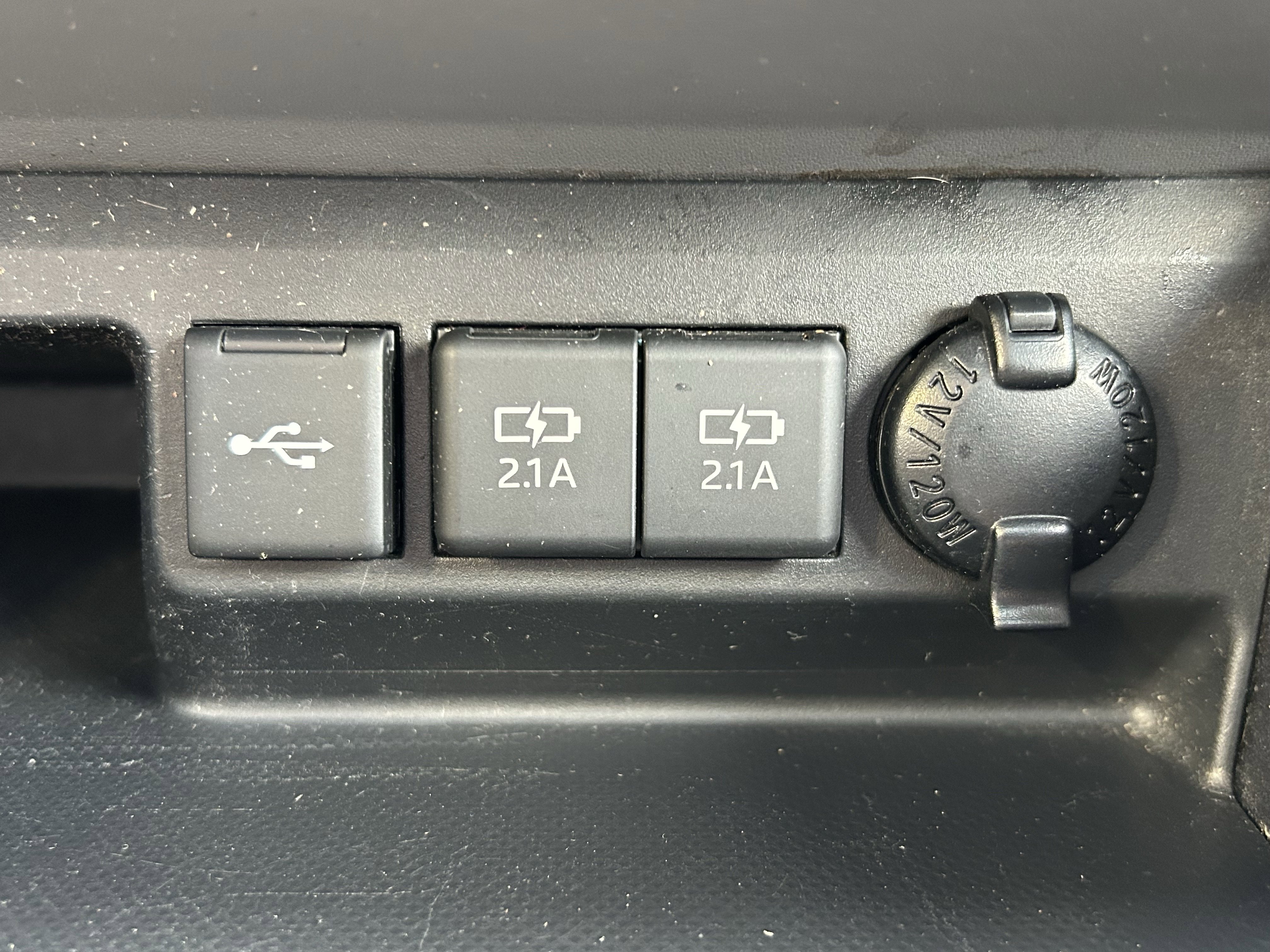 Certified 2021 Toyota Highlander Limited image 34