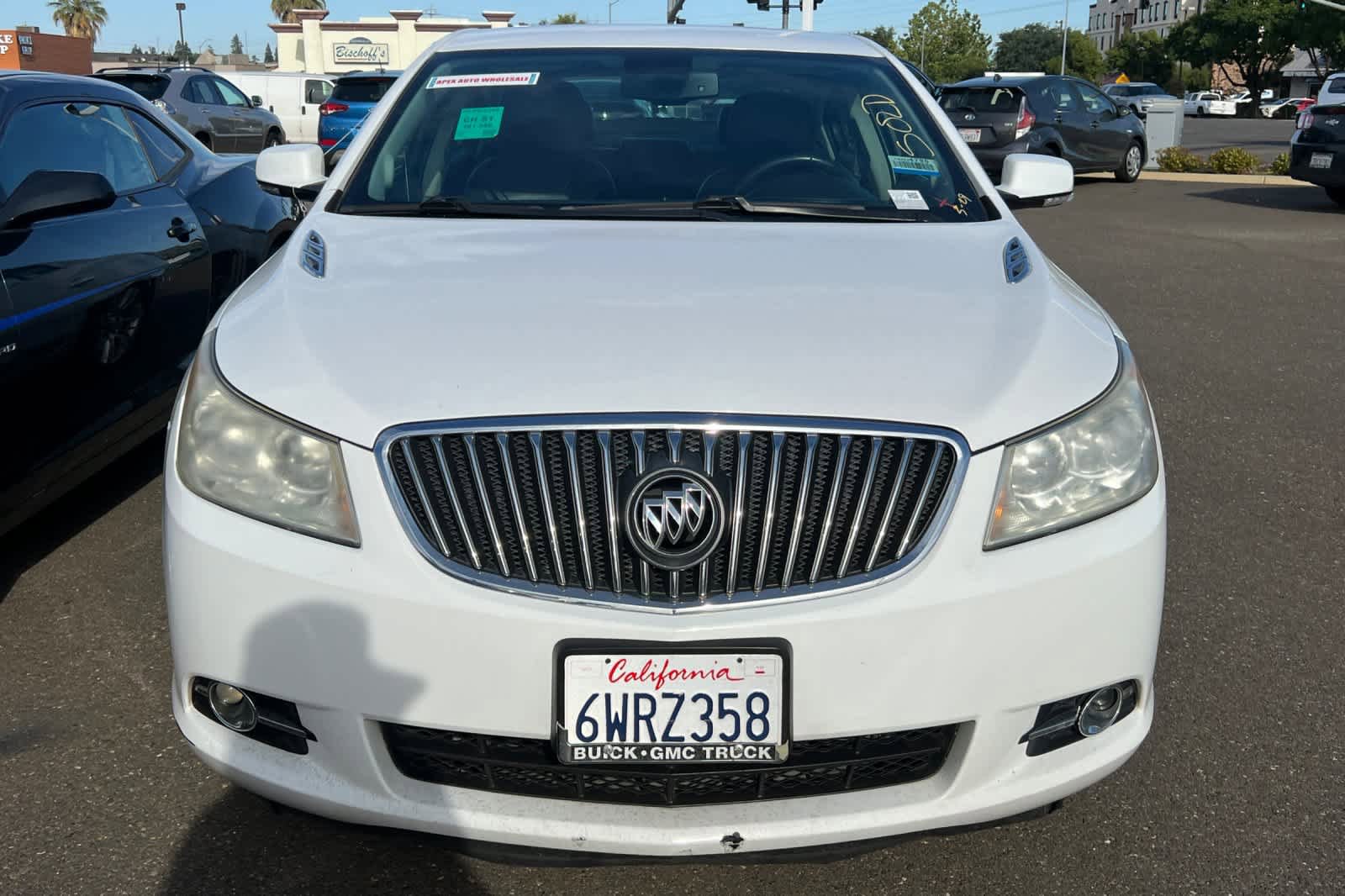 Used 2013 Buick LaCrosse Leather FWD image 2