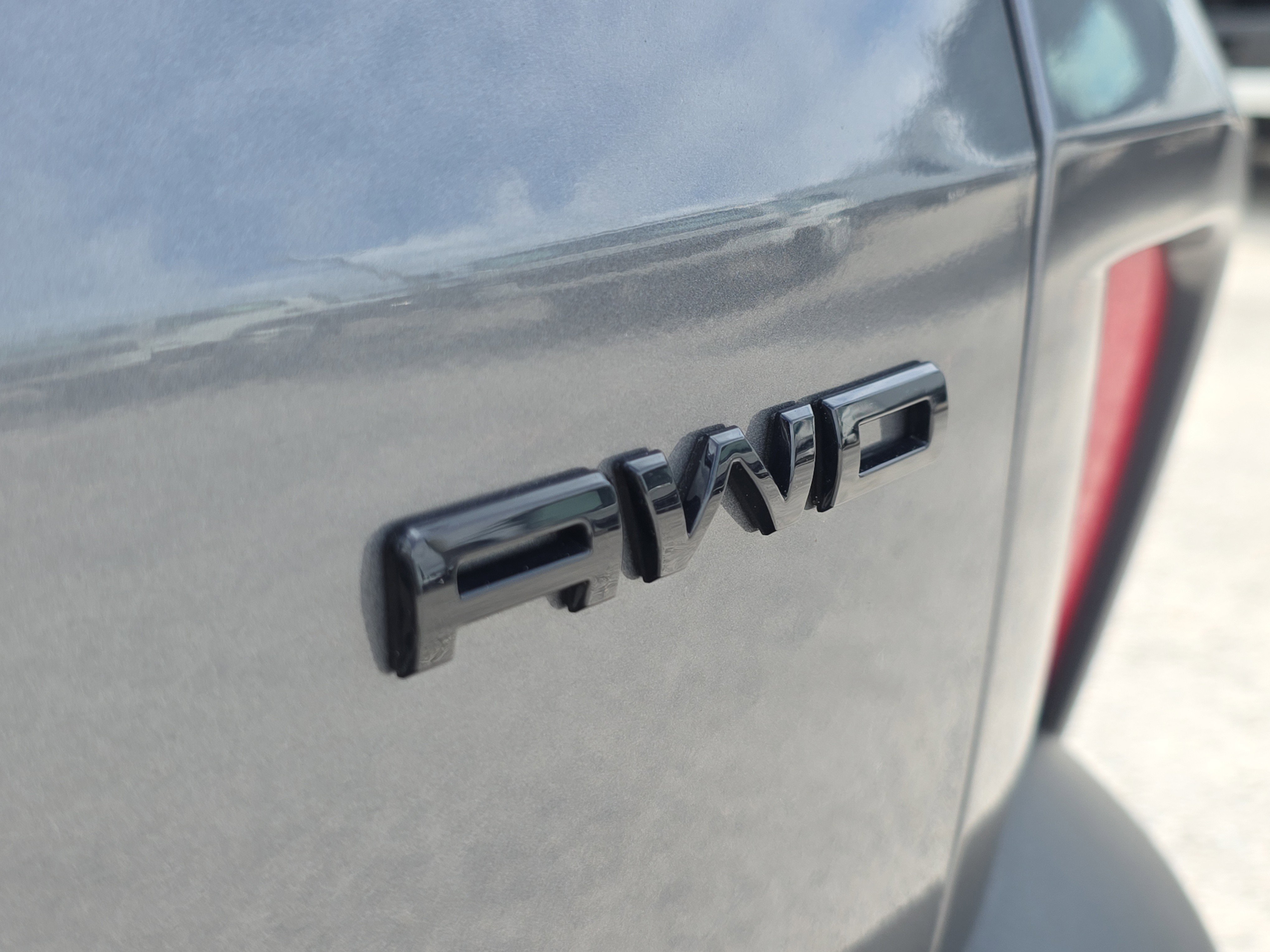Used 2022 Ford Escape SEL w/ SEL Stealth AWD Package image 11