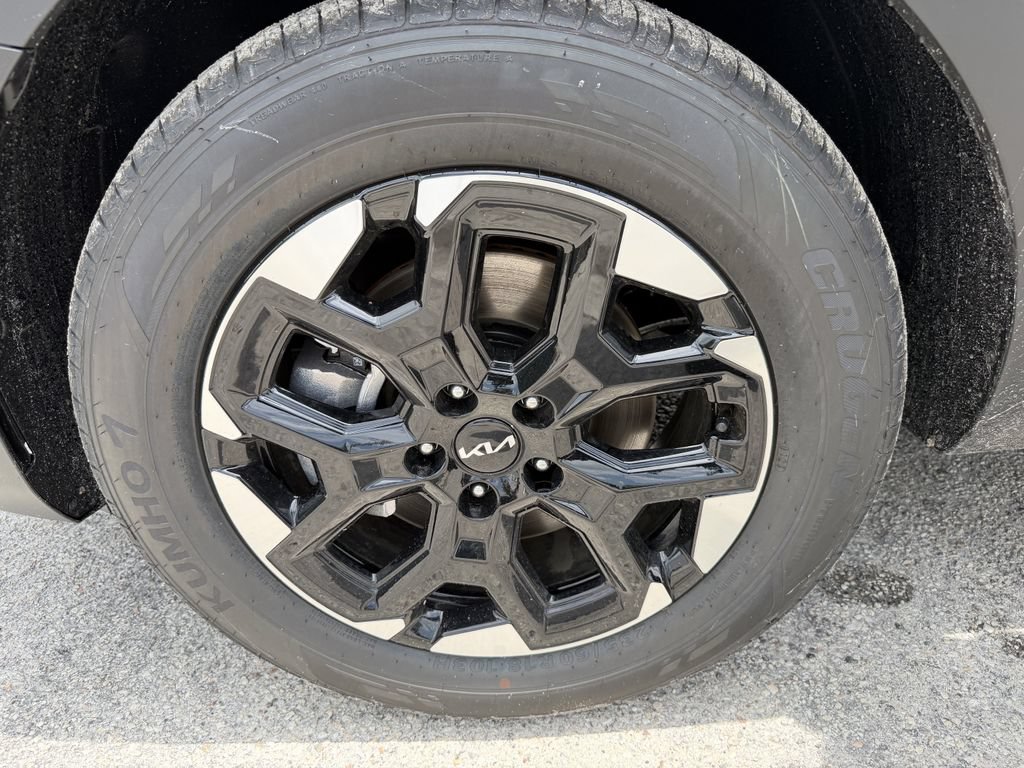 New 2026 Kia Sorento S FWD image 31