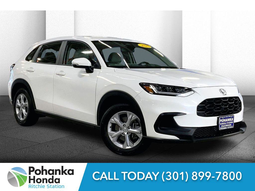 Used 2025 Honda HR-V LX image 1