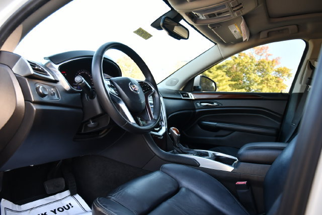Used 2015 Cadillac SRX Luxury FWD image 12
