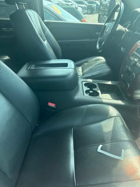 Used 2011 Chevrolet Silverado 2500 LTZ AWD/4WD image 12