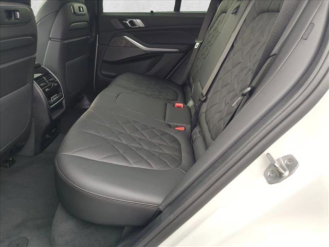 New 2026 BMW X5 xDrive50e w/ Executive Package image 16