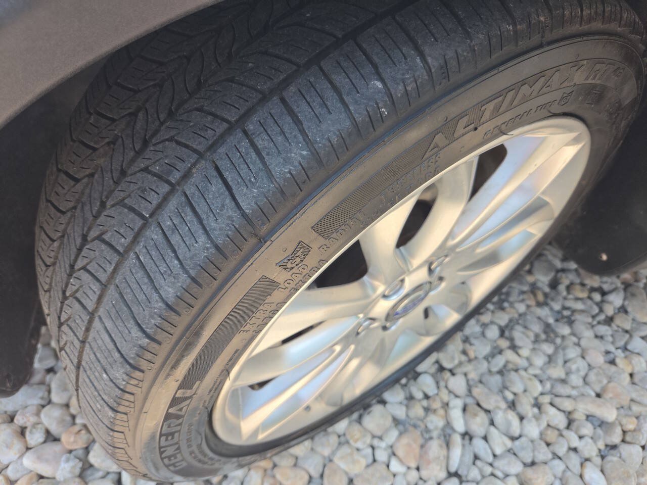 Used 2009 Volvo C30 T5 FWD image 10