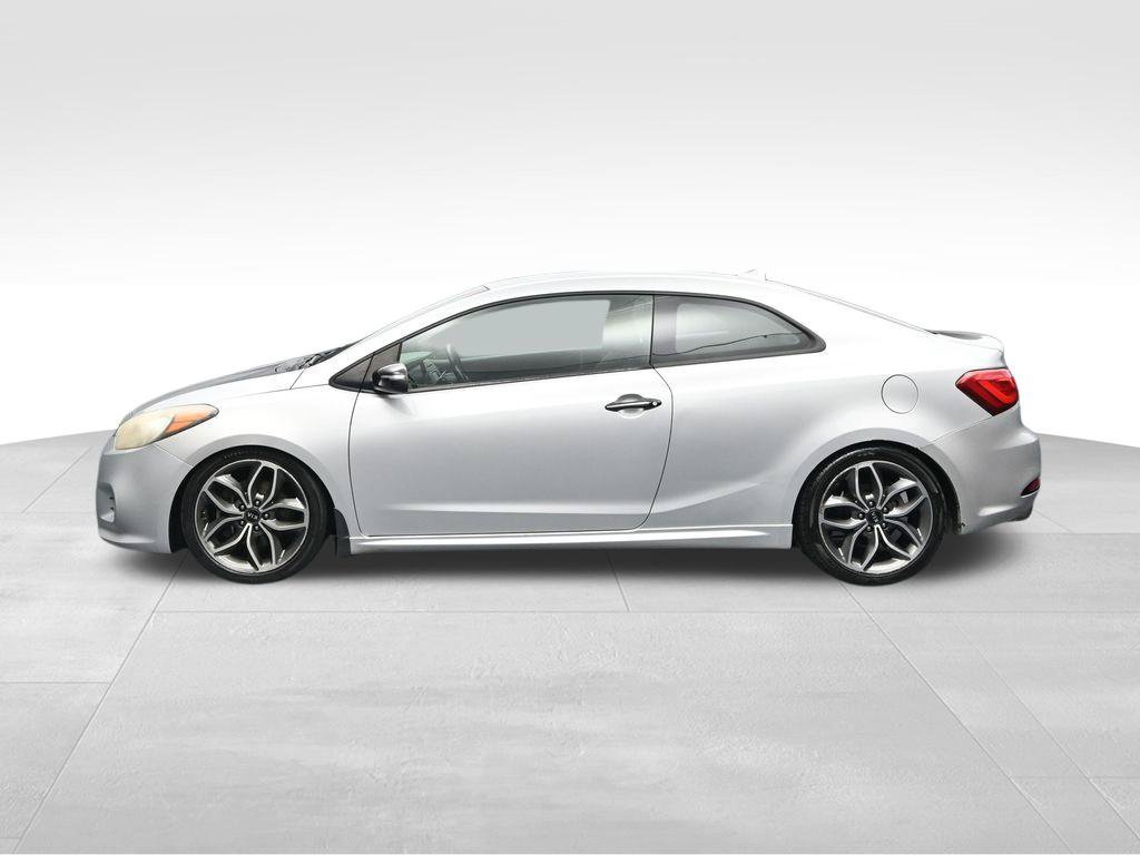 Used 2016 Kia Forte Koup SX FWD image 2