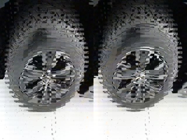 Used 2020 Nissan Armada Platinum w/ Captain's Chairs Package AWD/4WD image 30