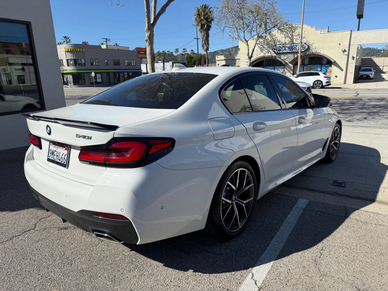 Used 2021 BMW 540i w/ M Sport Package image 7