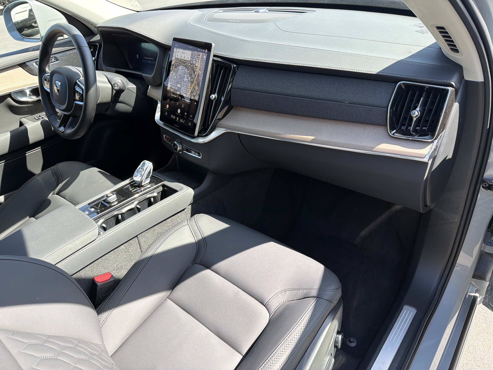 Certified 2026 Volvo XC90 B6 Plus AWD/4WD image 27