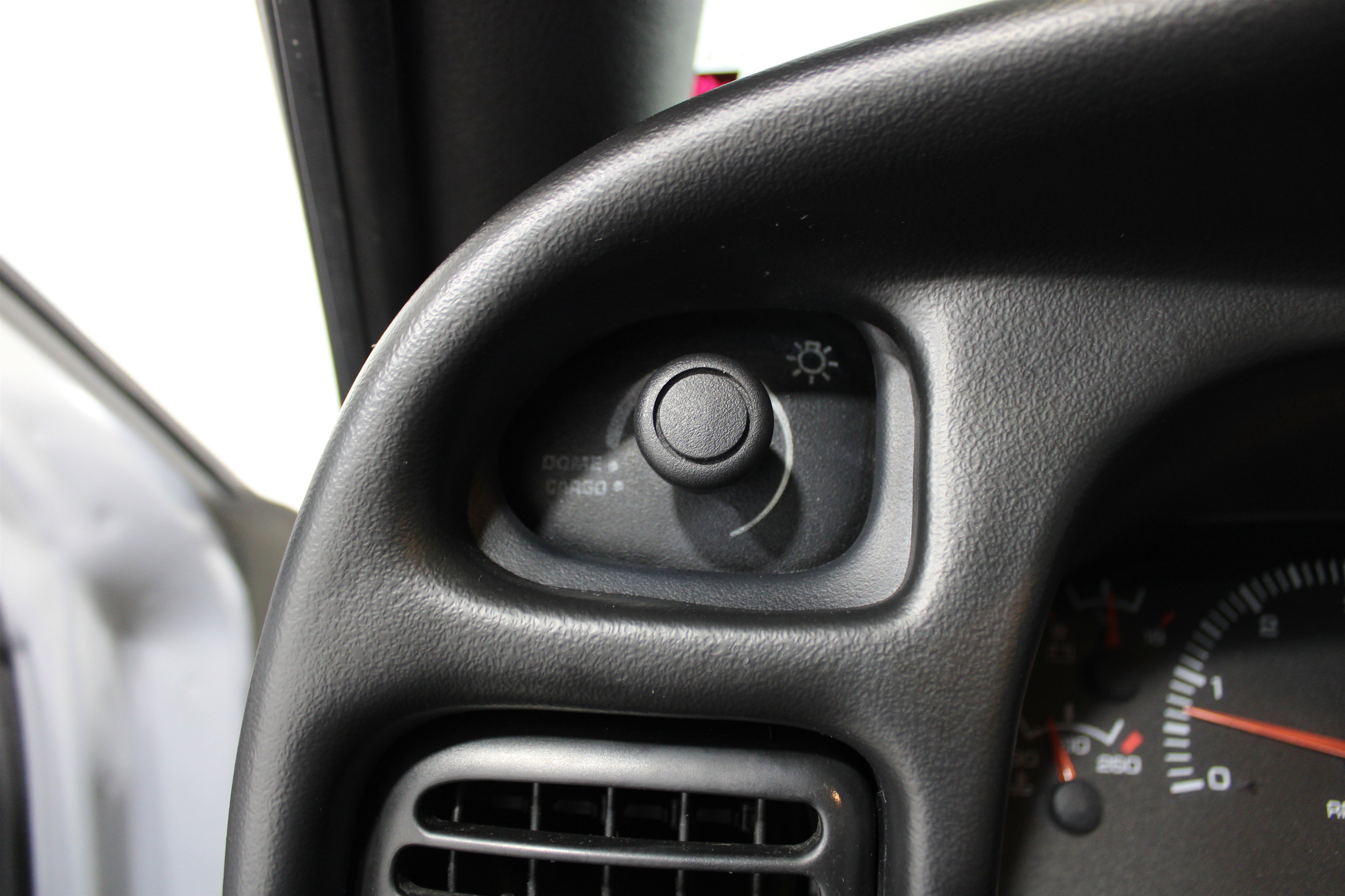 Used 1998 Dodge Ram 2500 Truck 4x4 Quad Cab image 7